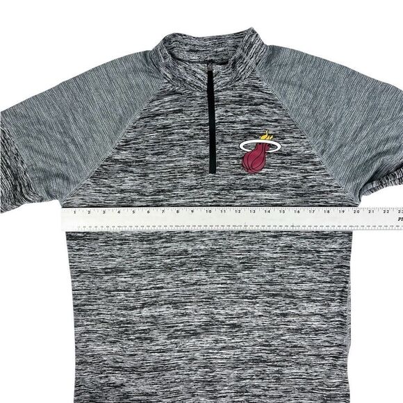 NBA Miami Heat Grey Heathered Long Sleeve 1/4 Zip Pullover Shirt Size Medium - Picture 4 of 6